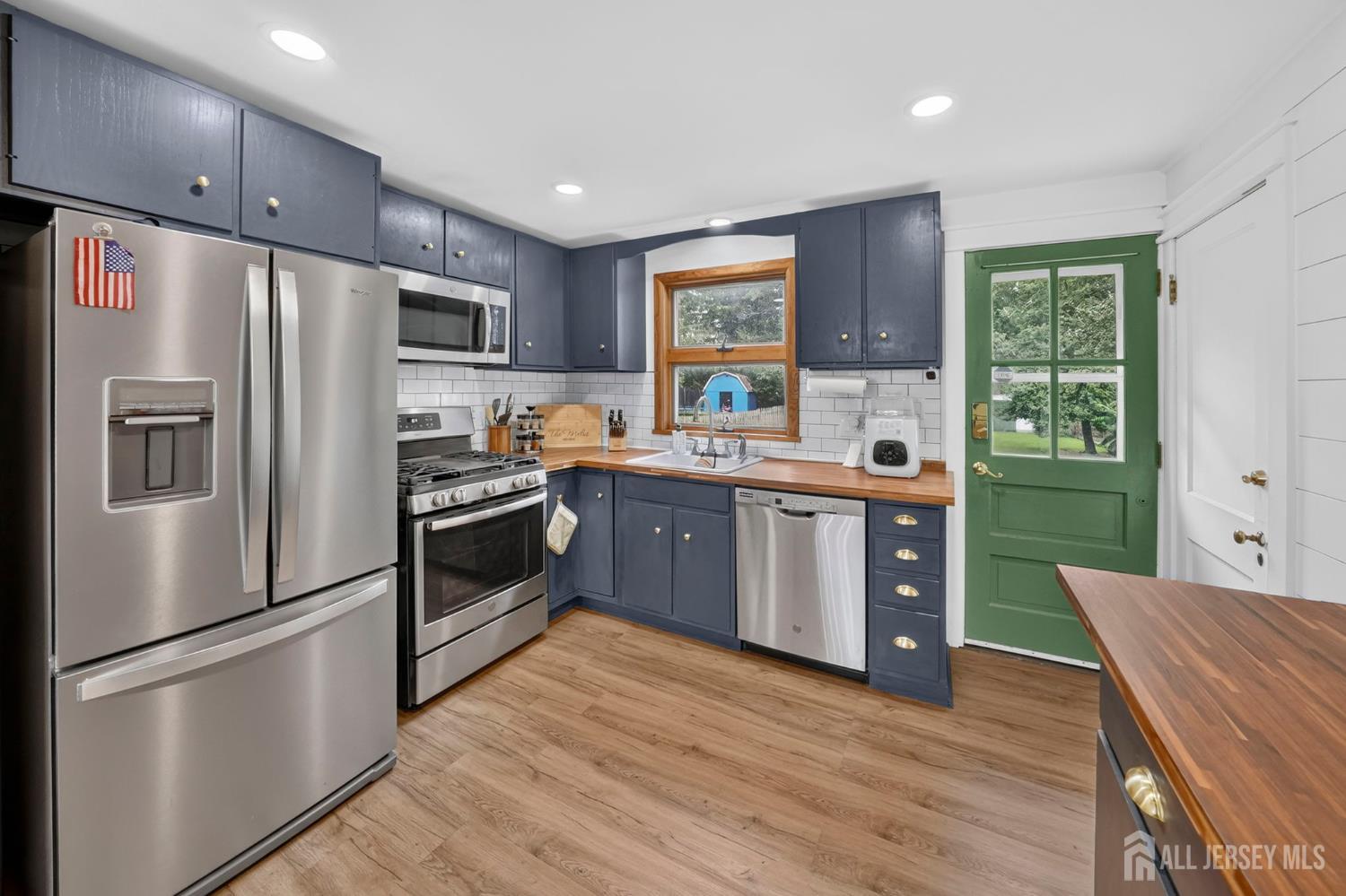 117 Homestead Avenue Hamilton NJ 08610