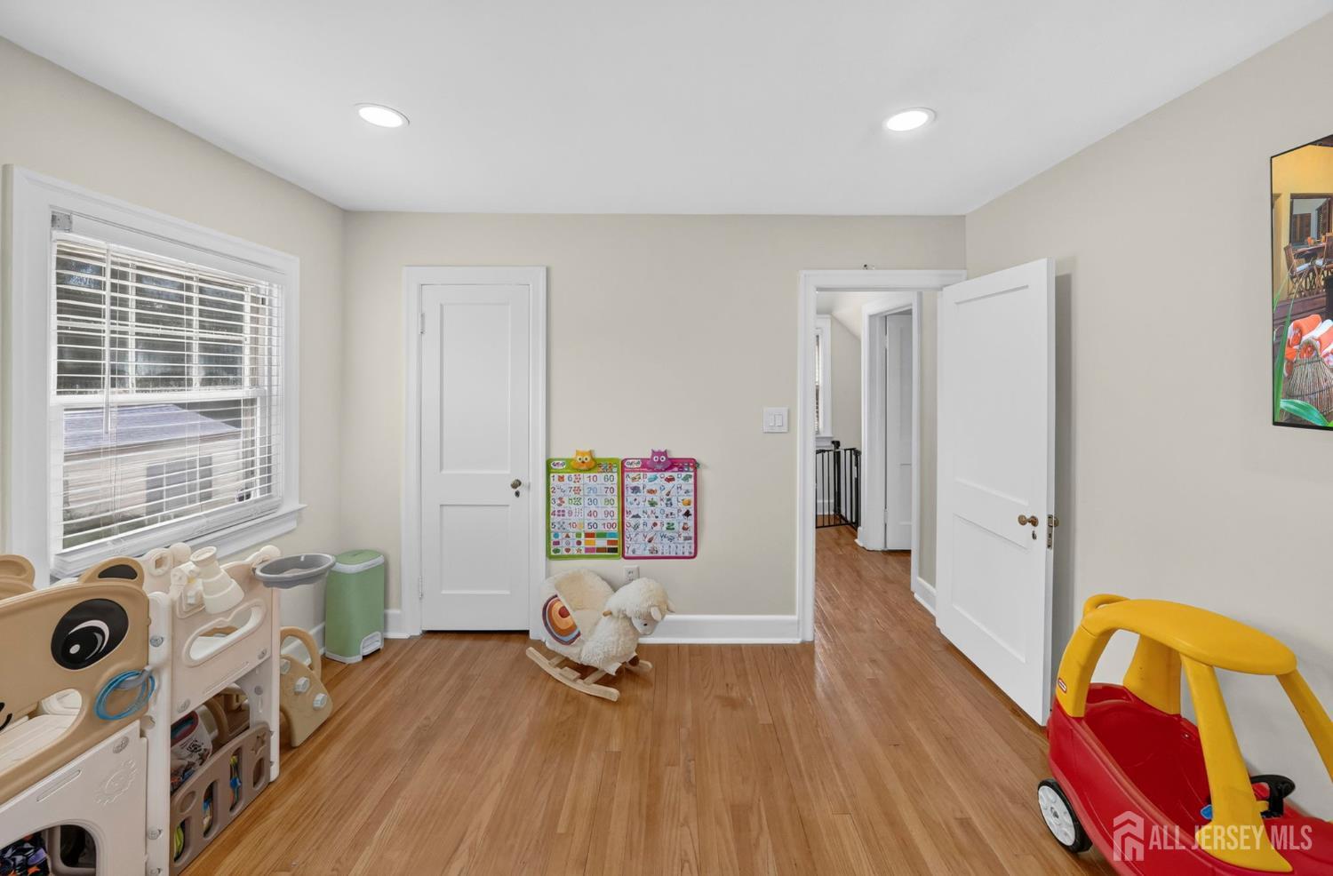 117 Homestead Avenue Hamilton NJ 08610