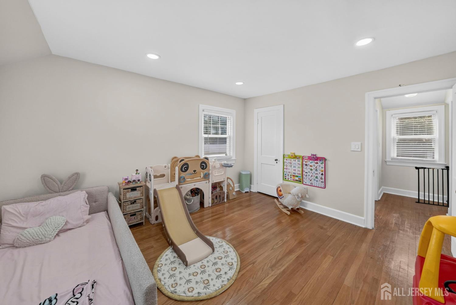 117 Homestead Avenue Hamilton NJ 08610
