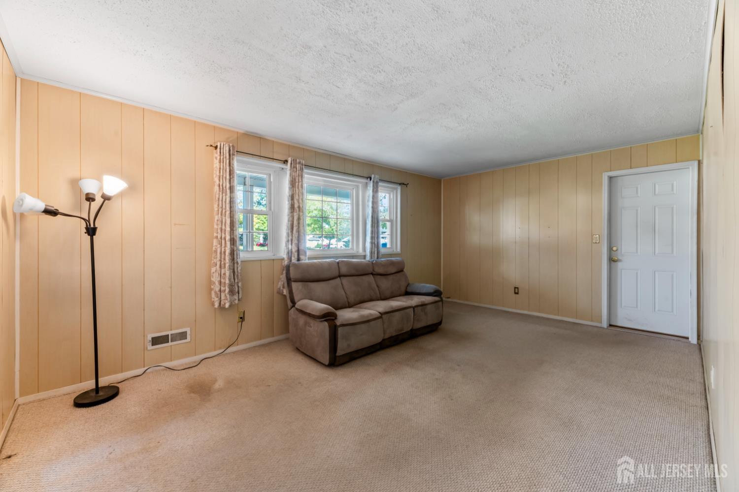 59 Gage Road East Brunswick NJ 08816