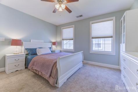 6 Michelangelo Drive South Brunswick NJ 08852