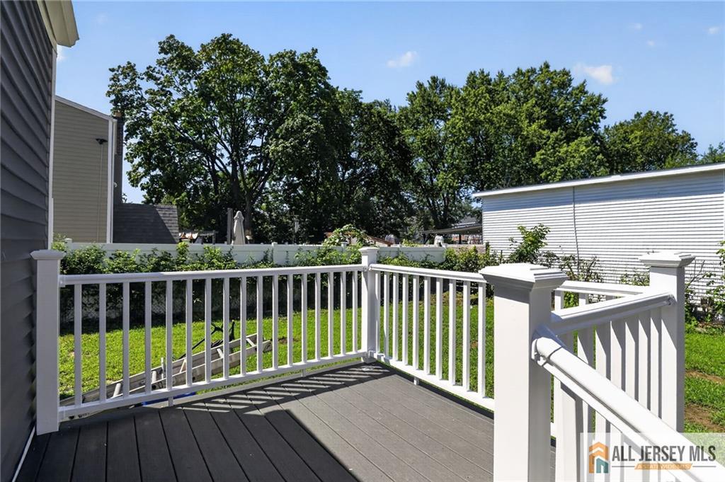 16 Oakwood Place North Brunswick NJ 08902