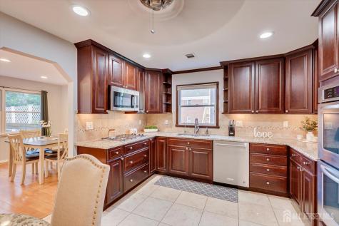 409 S 2nd Avenue S Highland Park NJ 08904