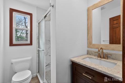 76 Telegraph Hill Road Holmdel NJ 07733