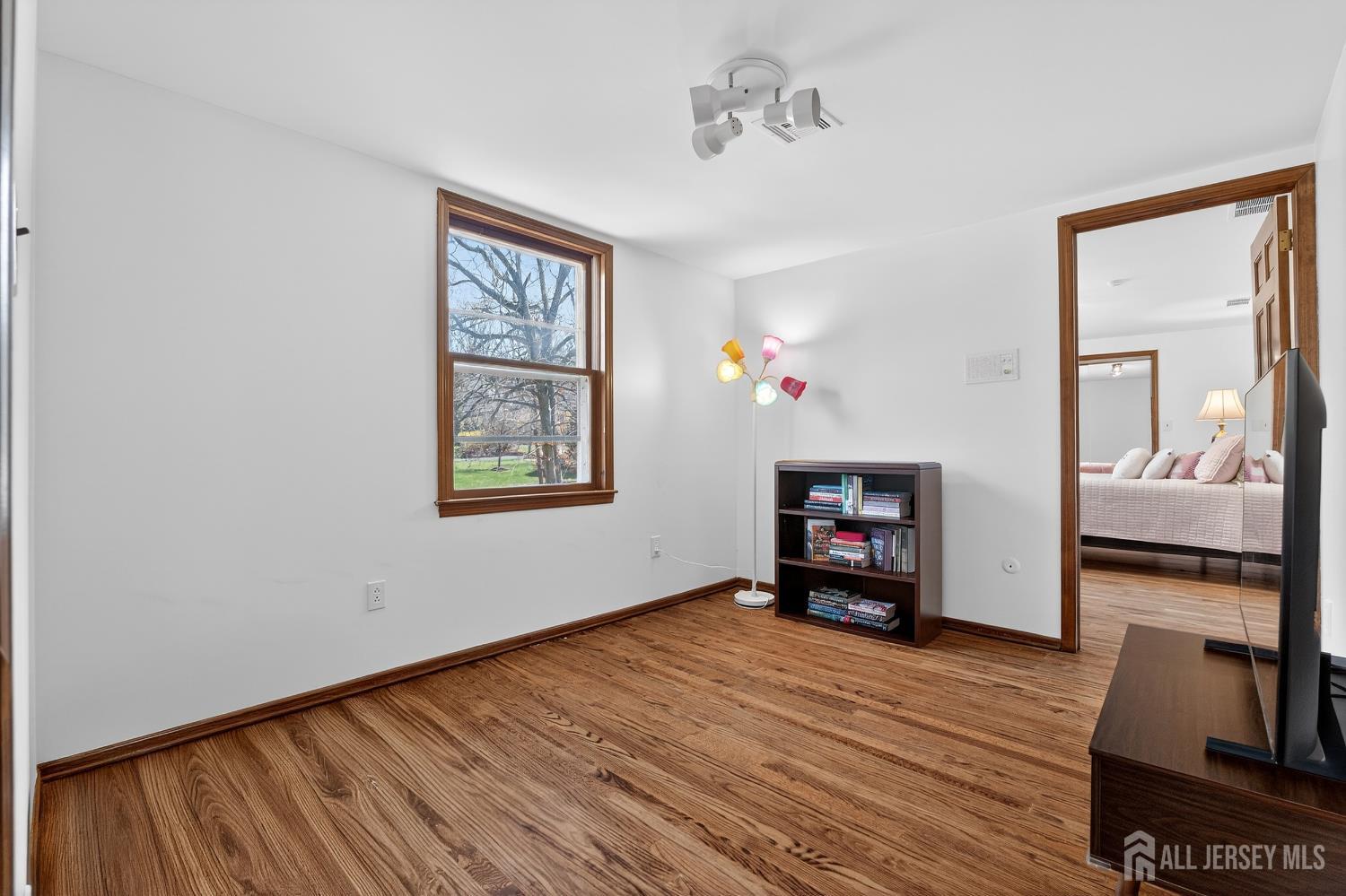 76 Telegraph Hill Road Holmdel NJ 07733
