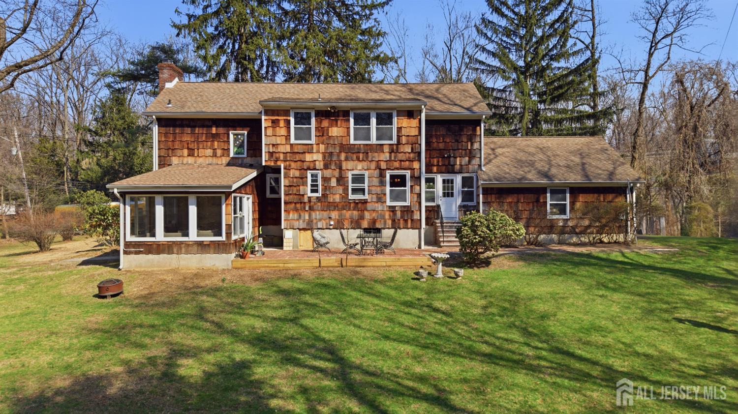 76 Telegraph Hill Road Holmdel NJ 07733