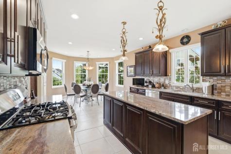 11 Burr Place Franklin Twsp NJ 08873