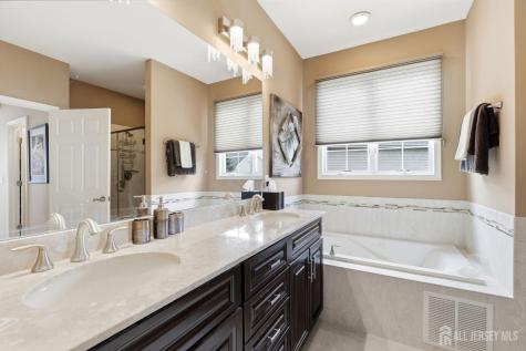 11 Burr Place Franklin Twsp NJ 08873