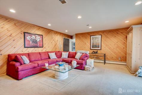 21 Marlin Avenue E Edison NJ 08820