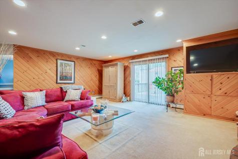 21 Marlin Avenue E Edison NJ 08820