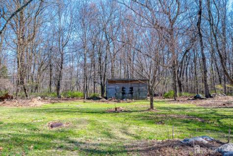 16 Skytop Road Lebanon Twp NJ 07853