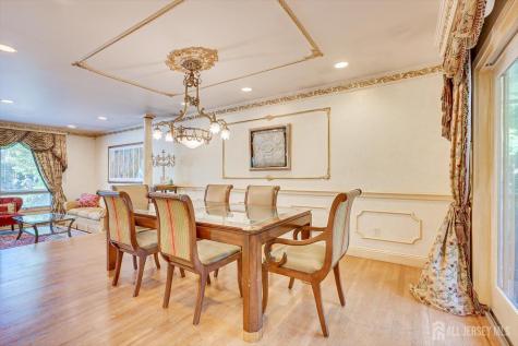 25 Marshall Drive Edison NJ 08817