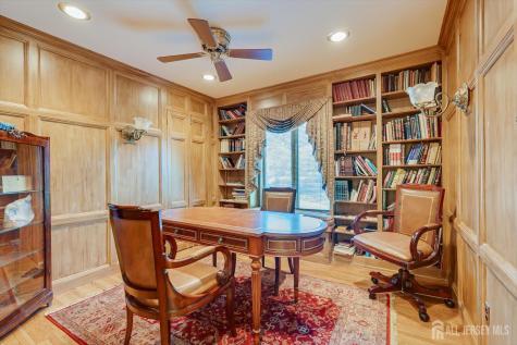25 Marshall Drive Edison NJ 08817