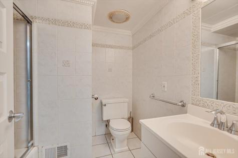 25 Marshall Drive Edison NJ 08817