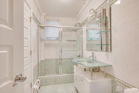 25 Marshall Drive Edison NJ 08817