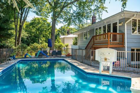 25 Marshall Drive Edison NJ 08817