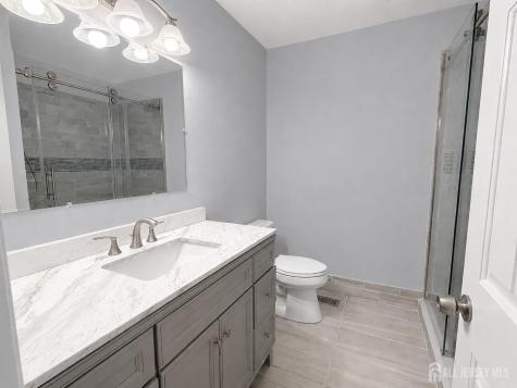 91 Delaware Lane Branchburg NJ 08876