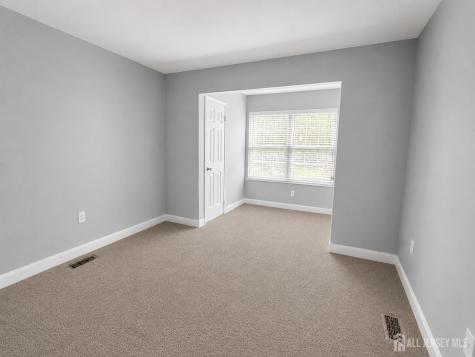91 Delaware Lane Branchburg NJ 08876