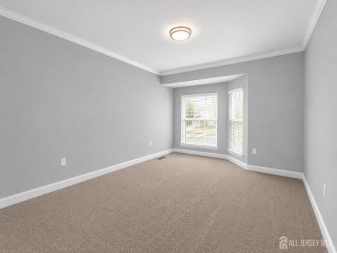 91 Delaware Lane Branchburg NJ 08876