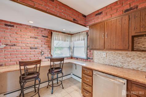 129 Bedford Avenue Iselin NJ 08830