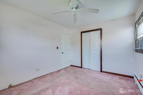 129 Bedford Avenue Iselin NJ 08830