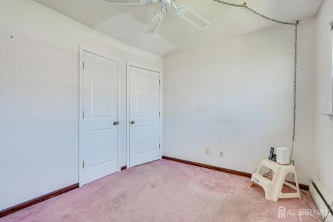 129 Bedford Avenue Iselin NJ 08830