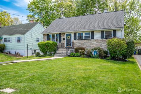 129 Bedford Avenue Iselin NJ 08830