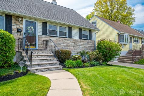 129 Bedford Avenue Iselin NJ 08830
