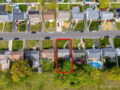 129 Bedford Avenue Iselin NJ 08830