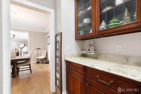 17 Spring Lake Drive Chester Twp NJ 07931