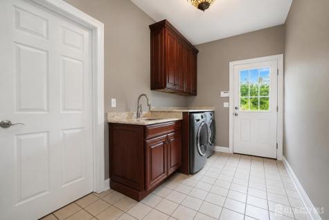 17 Spring Lake Drive Chester Twp NJ 07931