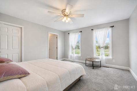 17 Spring Lake Drive Chester Twp NJ 07931