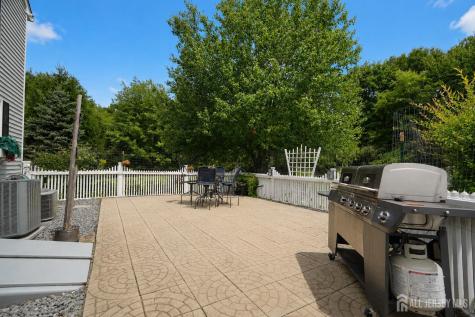 17 Spring Lake Drive Chester Twp NJ 07931