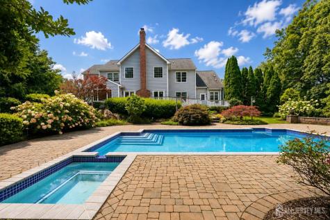 17 Spring Lake Drive Chester Twp NJ 07931