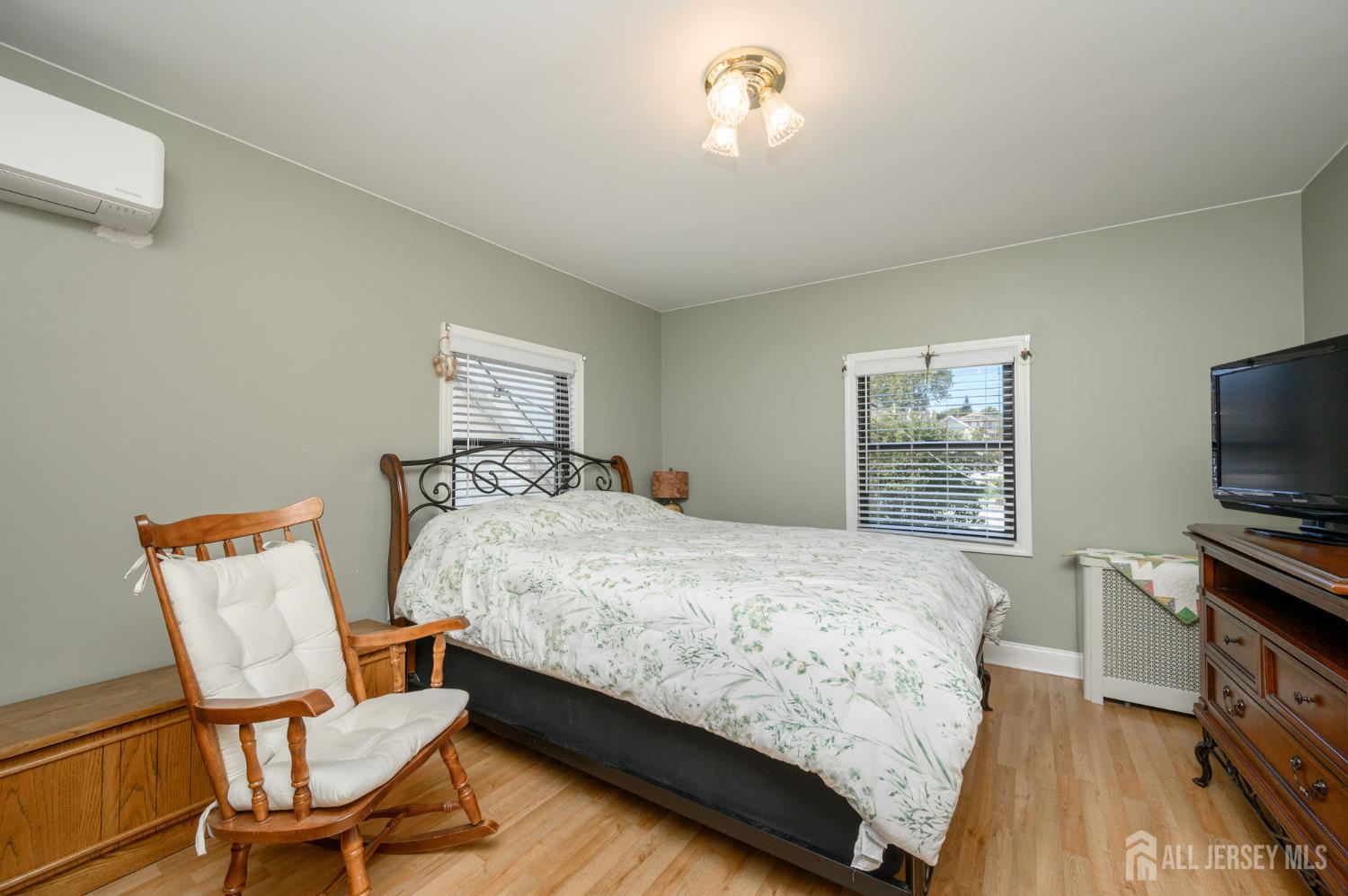 256 Dewitt Avenue Belleville NJ 07109