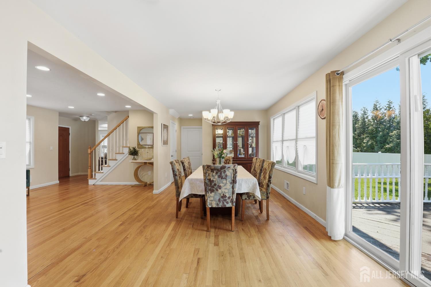 24 Campbell Avenue Edison NJ 08817