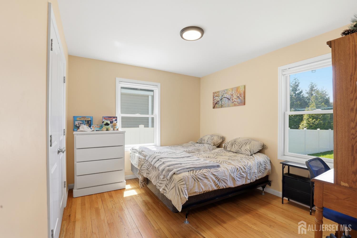 24 Campbell Avenue Edison NJ 08817
