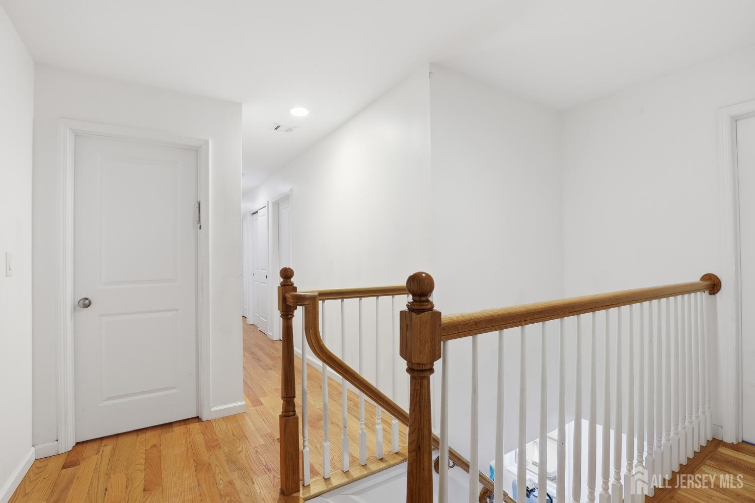 24 Campbell Avenue Edison NJ 08817