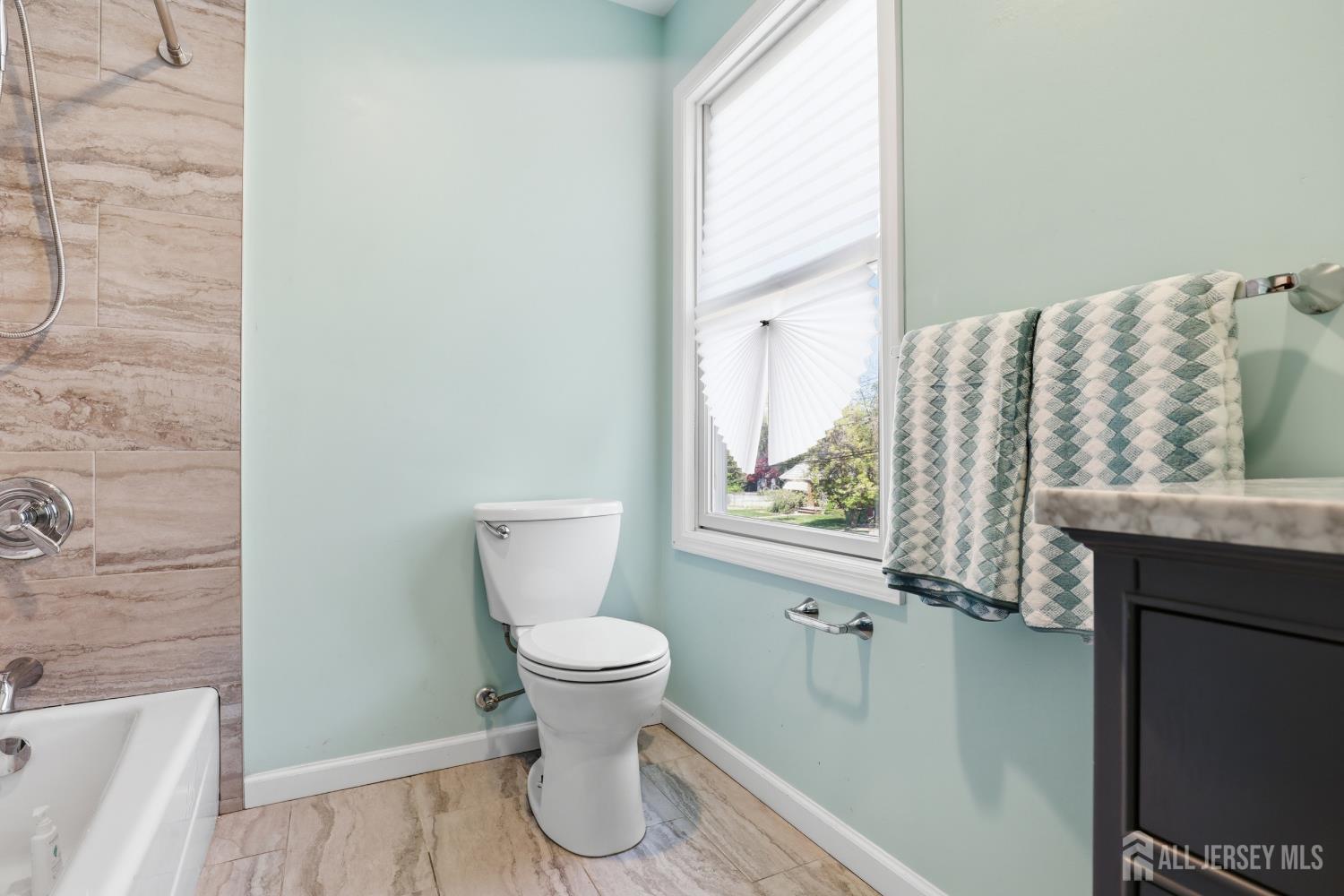 24 Campbell Avenue Edison NJ 08817