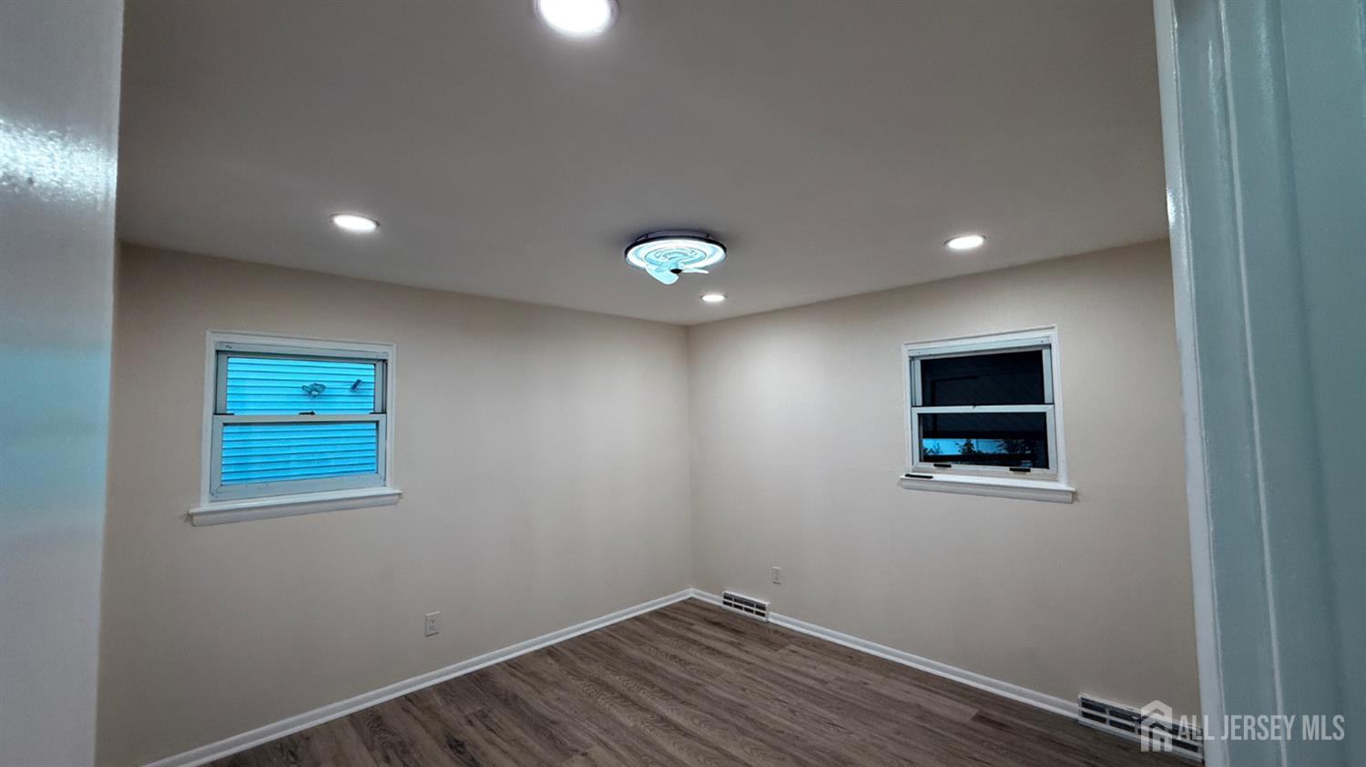 23 Apollo Avenue Avenel NJ 07001