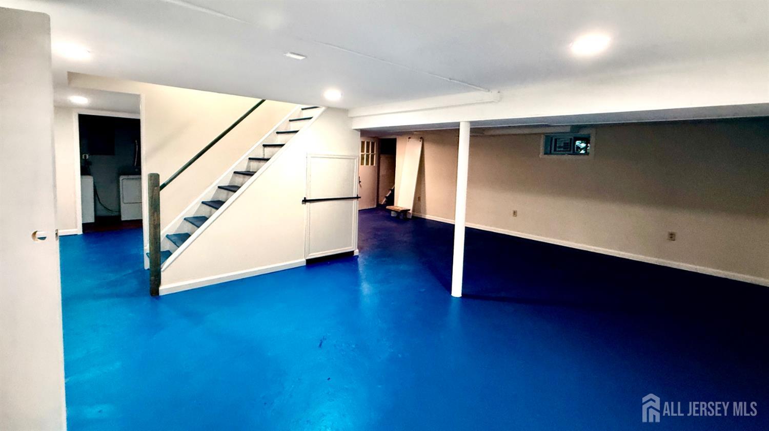 23 Apollo Avenue Avenel NJ 07001