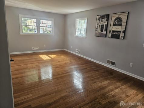 19 Washington Place Metuchen NJ 08840