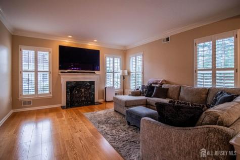 9 Pondview Drive Tinton Falls NJ 07724