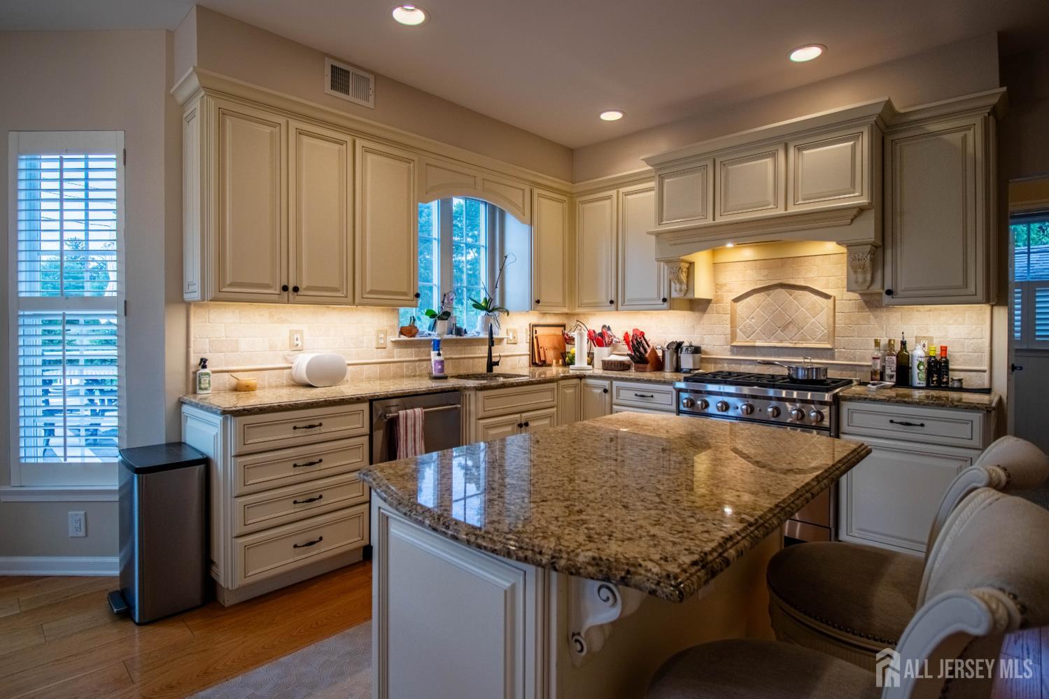 9 Pondview Drive Tinton Falls NJ 07724
