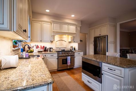 9 Pondview Drive Tinton Falls NJ 07724