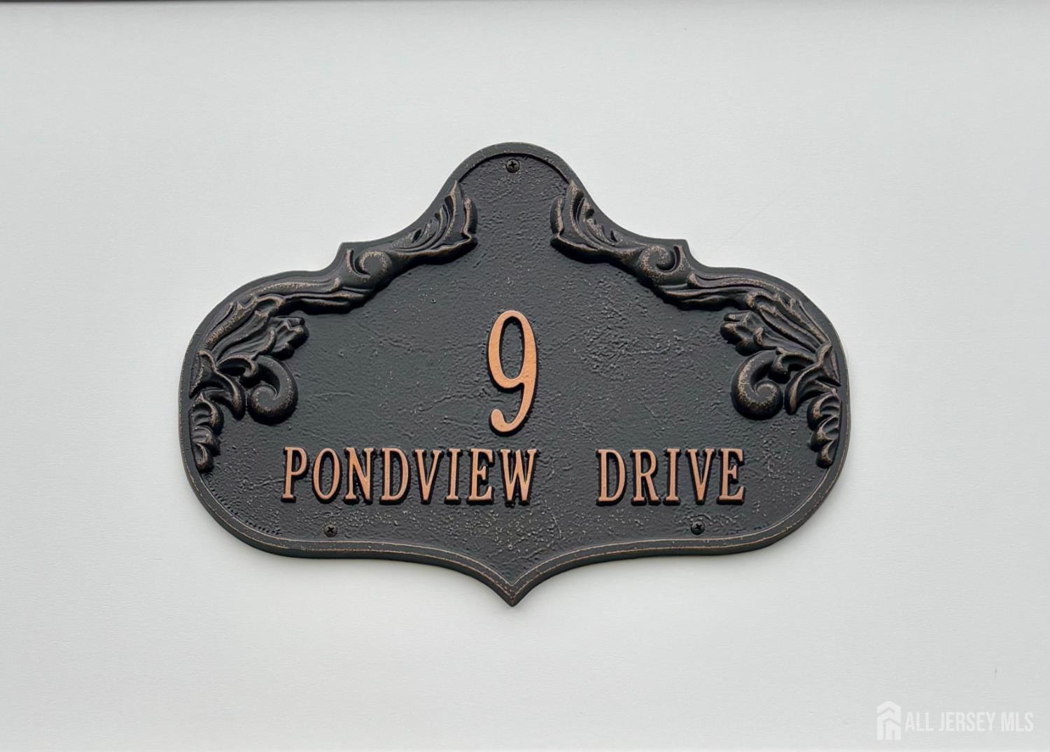9 Pondview Drive Tinton Falls NJ 07724
