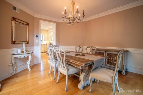 9 Pondview Drive Tinton Falls NJ 07724