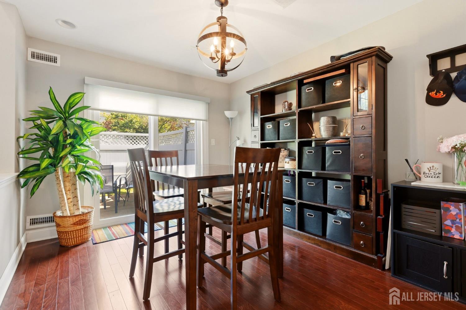 11 Vreeland Court Sayreville NJ 08872