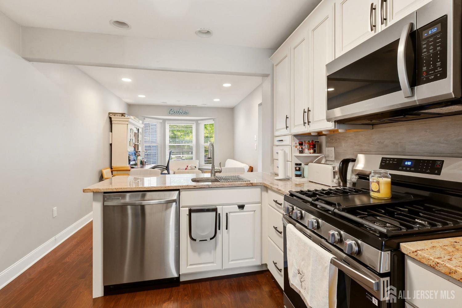 11 Vreeland Court Sayreville NJ 08872