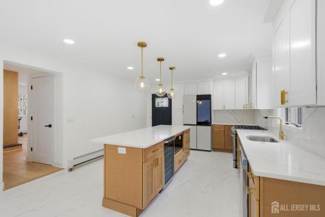 68 Port Reading Avenue Woodbridge Proper NJ 07095